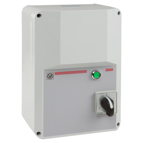 Autotransformateur triphasé 8 A, IP54. (RMT-8)