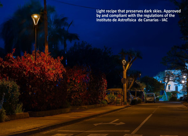 ClassicStreet Post Top BDP794 LED63-4S/740 II DW10 MK-WH BK CLO - Philips - 116903