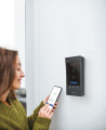 Poste intérieur Classe 300EOS noir 5" vertical avec Alexa et Netatmo