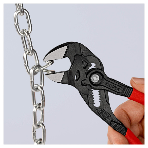 Pince clé 180mm brunie gainée pvc
