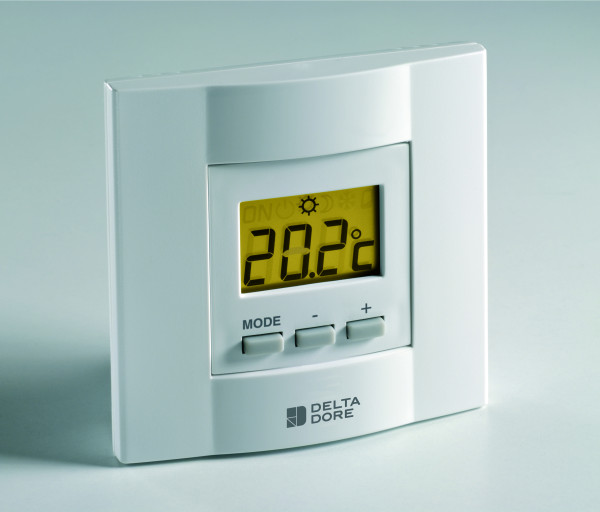 Thermostat d'ambiance Delta Dore Tybox 21 filaire pour chauffage eau chaude à touches
