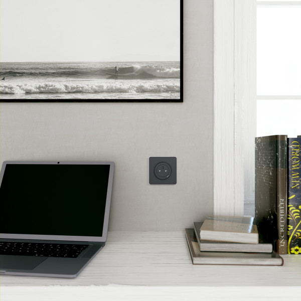 Odace - prise affleurante + usb c10.5w - anthracite