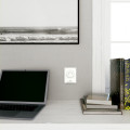 Plaque blanche avec pince multi-usage Schneider Odace Styl Pratic 1 poste