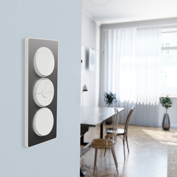 Plaque aluminium brossé avec liseré blanc Schneider Odace Touch 3 postes verticale 57mm