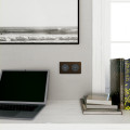 Plaque bronze brossé avec liseré anthracite Odace Touch Schneider 2 postes entraxe 71mm