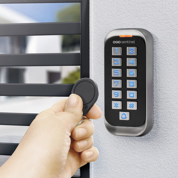 Clavier de codage avec 5 badges - codeaccess rfid SCS Sentinel