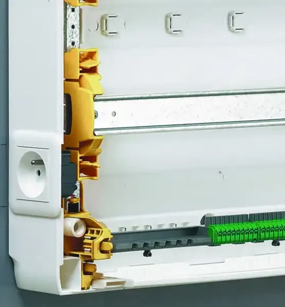 Coffret de distribution xl³ 125 - 1 rangée de 18 modules