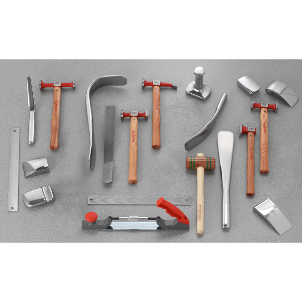 Sélection de 20 outils de formage : les indispensables des spécialistes