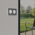 Odace métal - plaque de finition 2 postes - effet aluminium support blanc