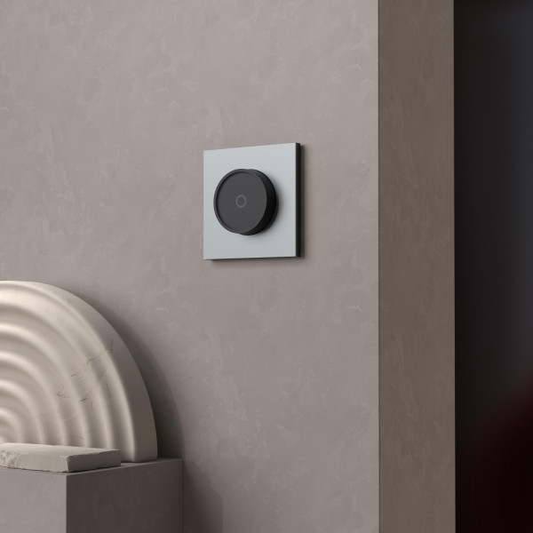 Odace métal - plaque de finition 1 poste - effet titane support noir