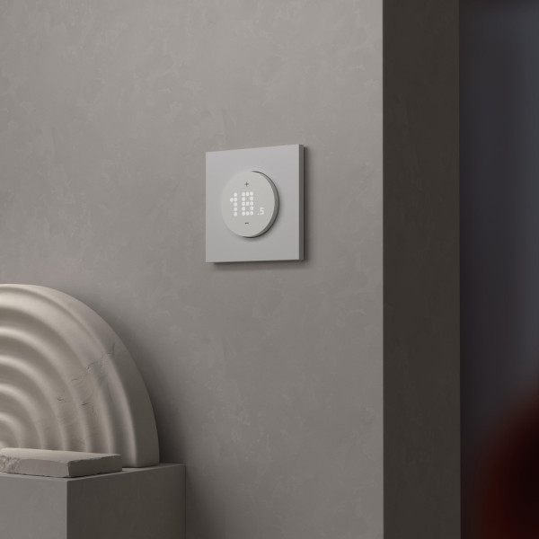 Odace métal - plaque de finition 1 poste - effet céramique blanc support blanc