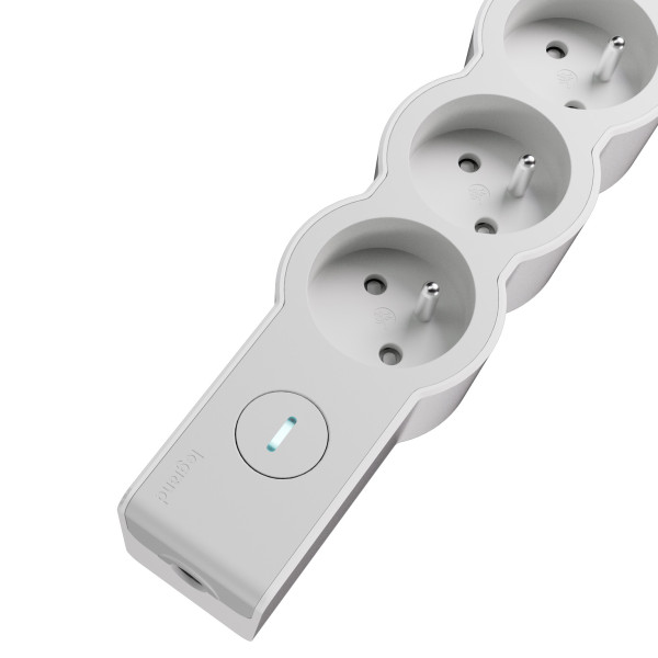 Multiprise 3x2p+t 16a 230v-3680w inter on/off - à câbler - b - Legrand - 049638