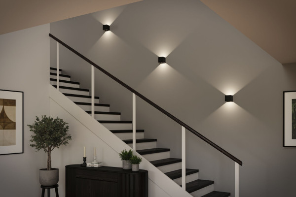 Sdb applique mobile nyara ip44 __w  100mm 170lm 3000k sensor usbc mét plast noir - Paulmann - 71282