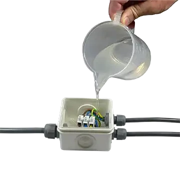 Gel silicone réaccessible bleu transparent, 0,30 l, en bouteilles - AGI Robur - 231006