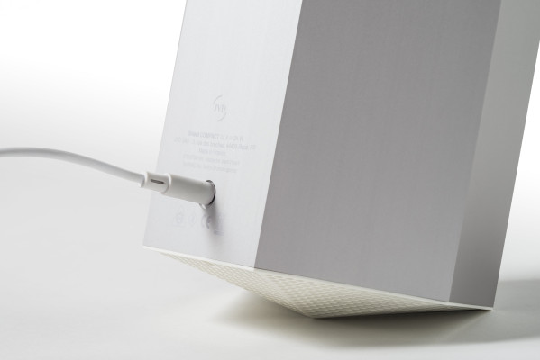 Shield compact - blanc crème - JVD - 8772134-WH