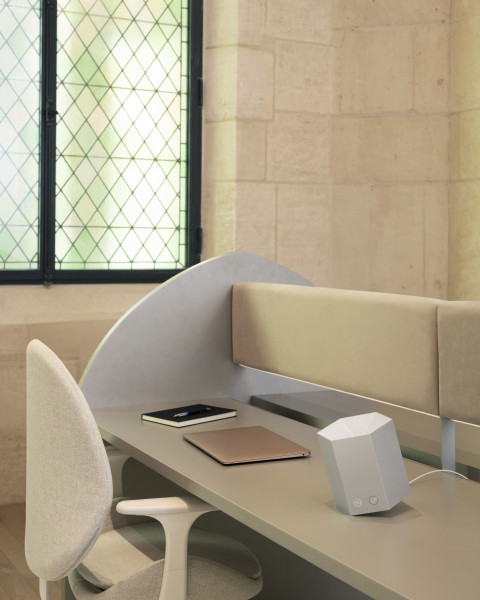 Shield compact - blanc crème - JVD - 8772134-WH