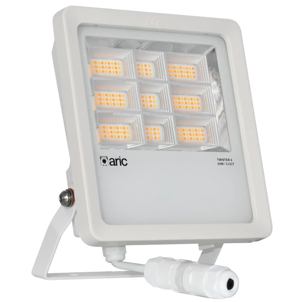 Twister 4 blanc 60w 3cct ip66 ik08 2200k/3000k/4000k 9000lm 90° 50000h - Aric - 51922