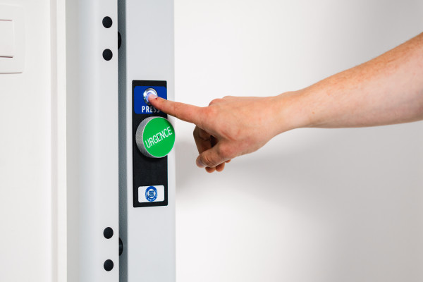 Serrure motorisée applique 2 pts 12v ac/dc gauche - ht 620mm - anti-effraction - CDVI - KIT e-LOCK 2P G